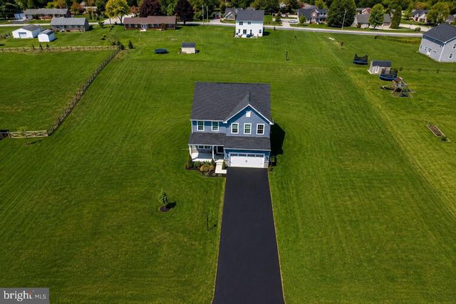 49 WINIFRED DR, Hanover, PA 17331