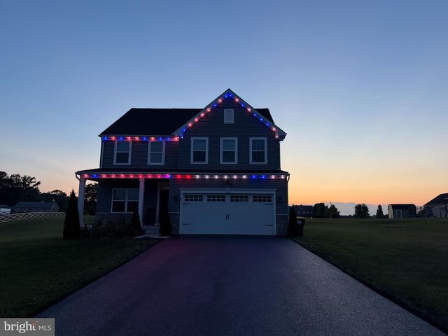 49 WINIFRED DR, Hanover, PA 17331