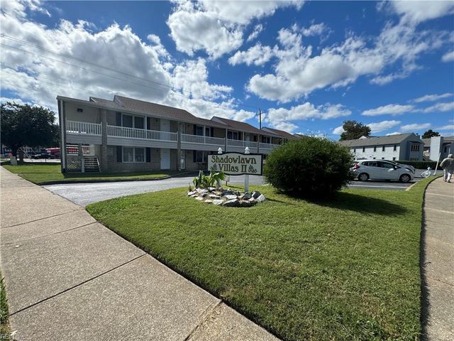 598 Pinewood Dr Apt 106, Virginia Beach, VA 23451