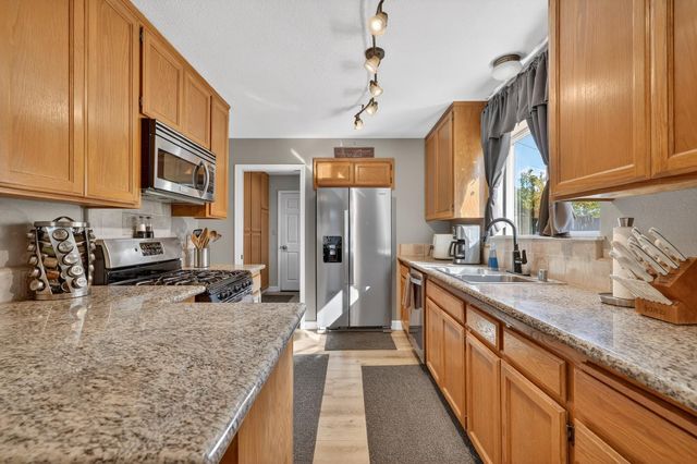 3817 Los Santos Dr, Cameron Park, CA 95682