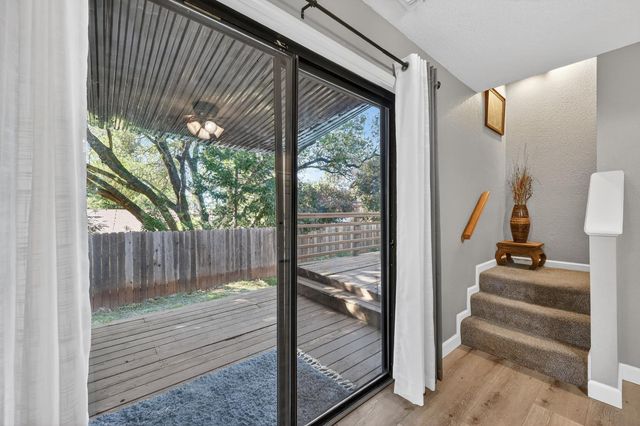 3817 Los Santos Dr, Cameron Park, CA 95682