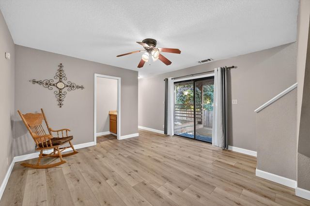 3817 Los Santos Dr, Cameron Park, CA 95682