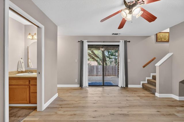 3817 Los Santos Dr, Cameron Park, CA 95682