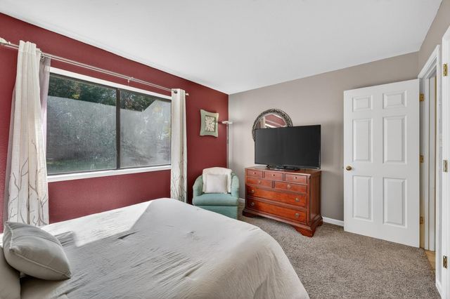 3817 Los Santos Dr, Cameron Park, CA 95682