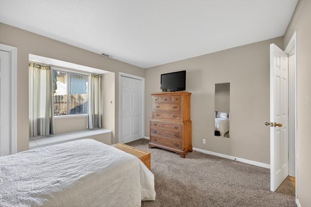 3817 Los Santos Dr, Cameron Park, CA 95682