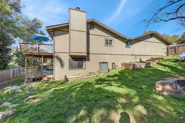 3817 Los Santos Dr, Cameron Park, CA 95682