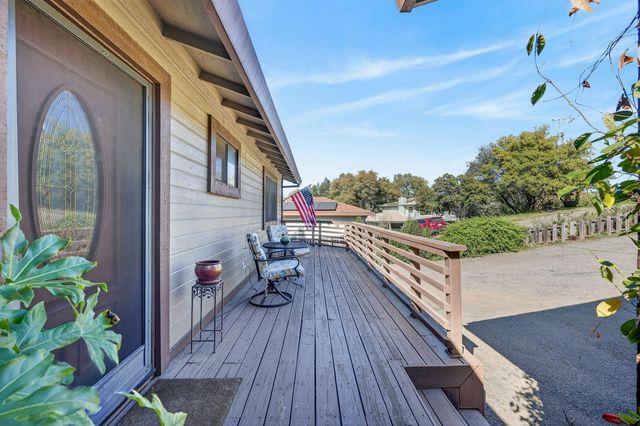 3817 Los Santos Dr, Cameron Park, CA 95682