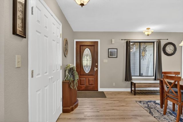 3817 Los Santos Dr, Cameron Park, CA 95682