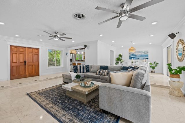 5790 NE 20th Terrace, Fort Lauderdale, FL 33308