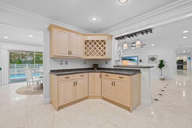 5790 NE 20th Terrace, Fort Lauderdale, FL 33308
