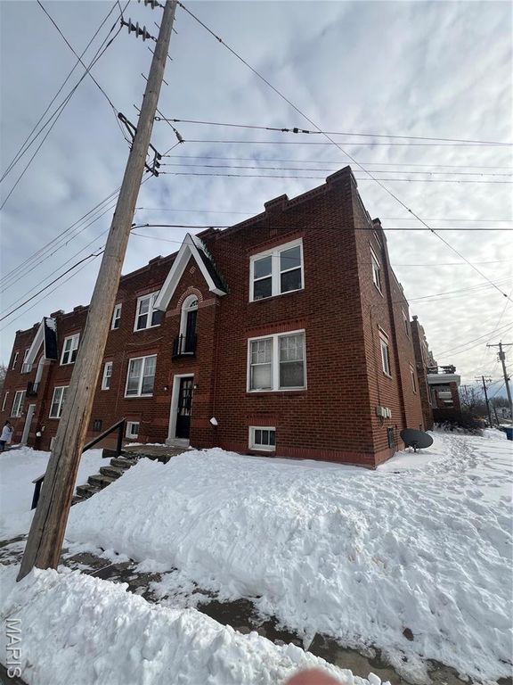 7076 Mitchell Avenue, Richmond Heights, MO 63117