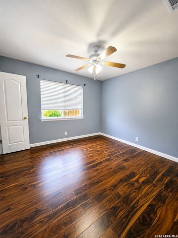 224 CORSICA DR, Cibolo, TX 78108