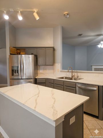 224 CORSICA DR, Cibolo, TX 78108