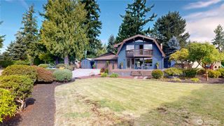 3418 204th Avenue Ct E, Lake Tapps, WA 98391