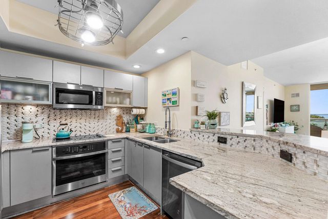 2650 Lake Shore Drive 301, Riviera Beach, FL 33404