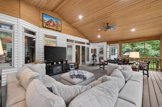 65 Loyola Drive, Hot Springs Village, AR 71909
