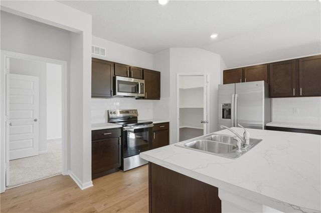 613 W Bluebird Street, Gardner, KS 66030