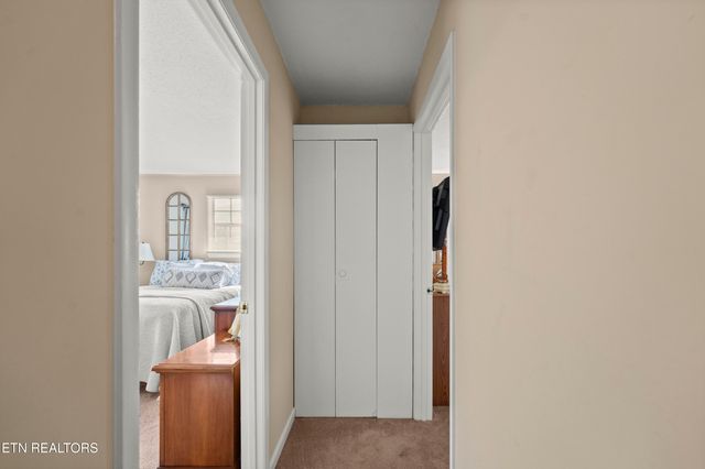 589 Broyles Rd, Spring City, TN 37381