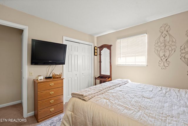 589 Broyles Rd, Spring City, TN 37381