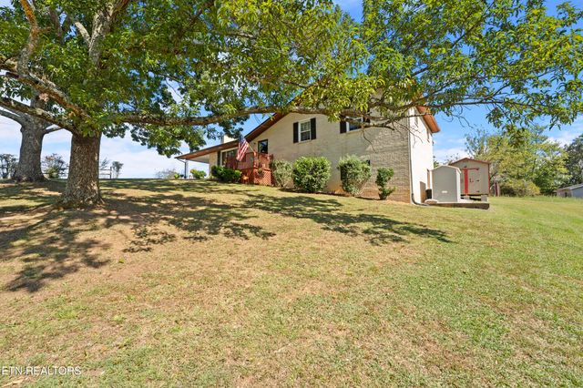 589 Broyles Rd, Spring City, TN 37381