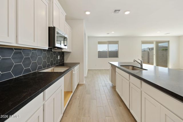 5020 W STRAY HORSE Lane, Laveen, AZ 85339