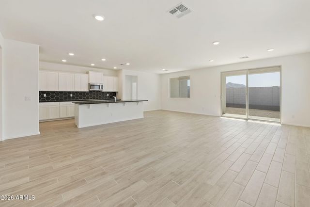 5020 W STRAY HORSE Lane, Laveen, AZ 85339