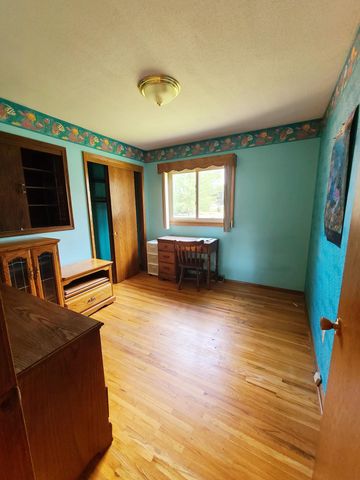 8273 Scott Avenue N, Brooklyn Park, MN 55443