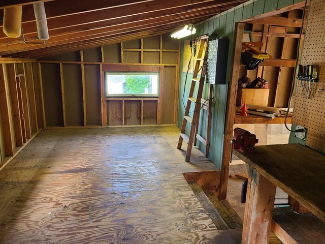 8273 Scott Avenue N, Brooklyn Park, MN 55443