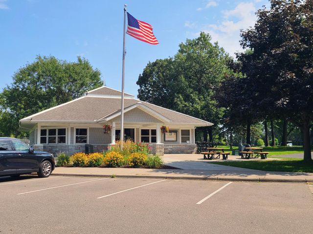 8273 Scott Avenue N, Brooklyn Park, MN 55443