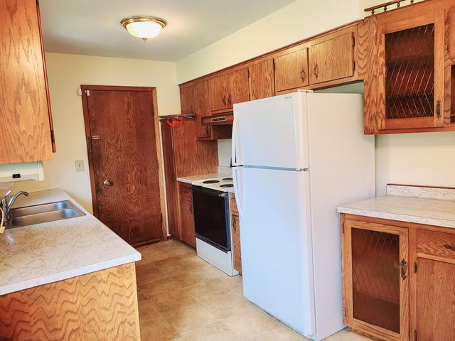 8273 Scott Avenue N, Brooklyn Park, MN 55443