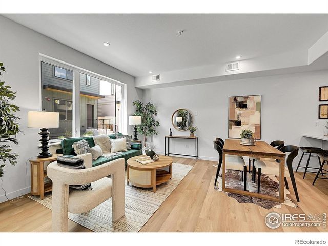 771 E County Line Rd, Erie, CO 80516