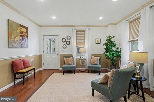 301 W 2ND ST, Hummelstown, PA 17036