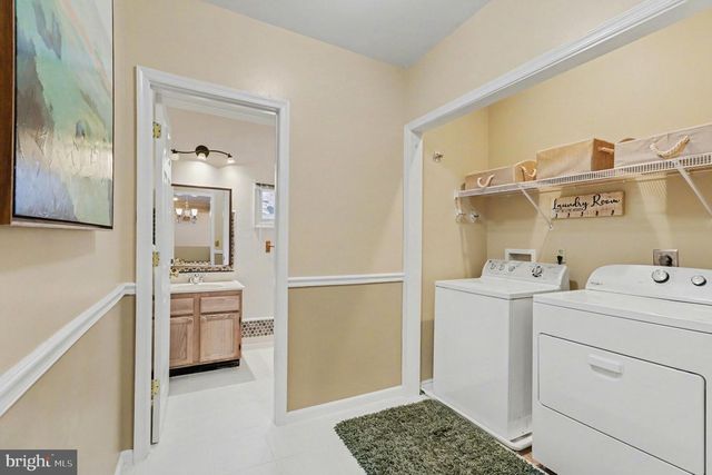 301 W 2ND ST, Hummelstown, PA 17036