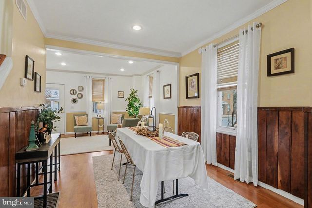 301 W 2ND ST, Hummelstown, PA 17036