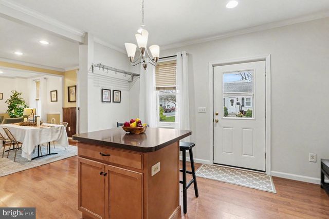 301 W 2ND ST, Hummelstown, PA 17036