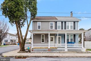301 W 2ND ST, Hummelstown, PA 17036