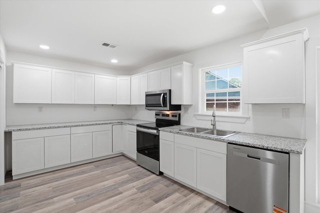 101 Hanover Court, Summerville, SC 29485