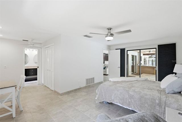 707 KNOLLWOOD DRIVE, Largo, FL 33770