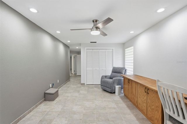 707 KNOLLWOOD DRIVE, Largo, FL 33770