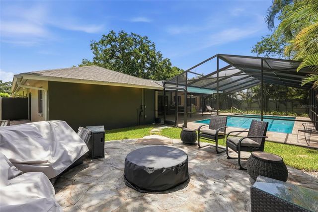 707 KNOLLWOOD DRIVE, Largo, FL 33770