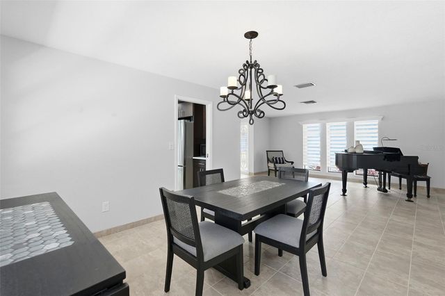 707 KNOLLWOOD DRIVE, Largo, FL 33770