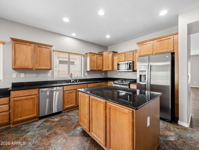 28623 N 26th Drive, Phoenix, AZ 85085