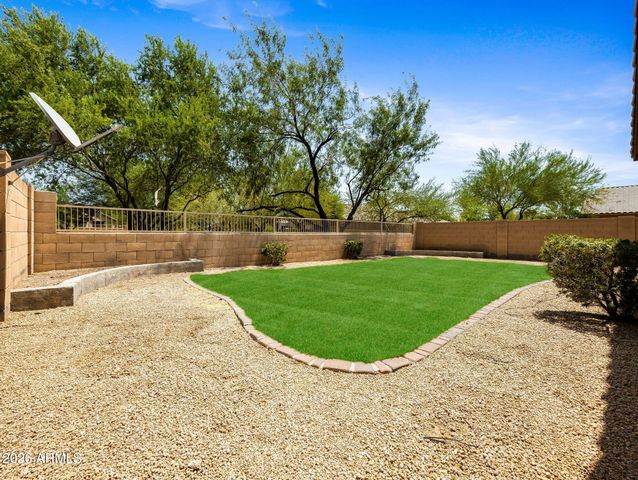 28623 N 26th Drive, Phoenix, AZ 85085