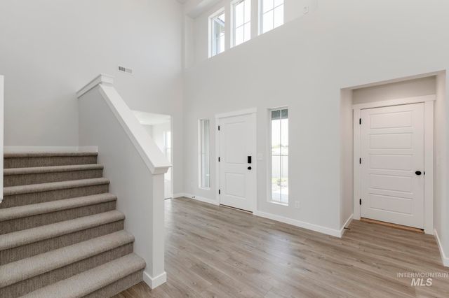 9316 W Blazing Star St, Nampa, ID 83687