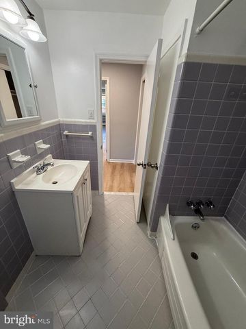 27 WALLINGFORD AVE, Wallingford, PA 19086