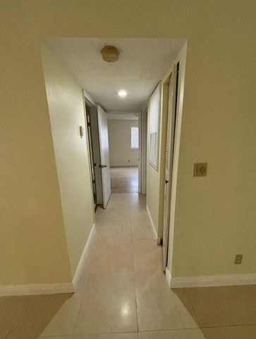 2796 S University Drive 2101, Davie, FL 33328