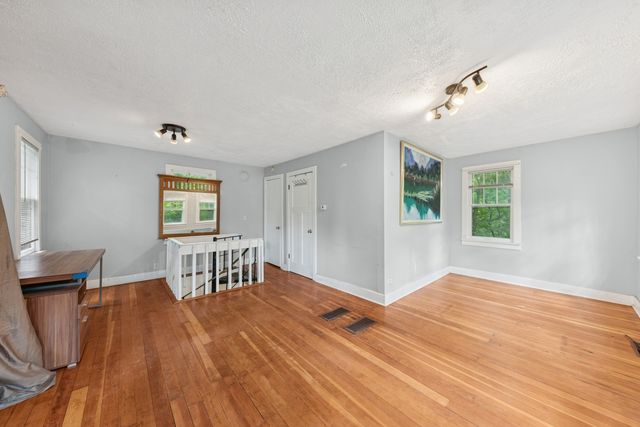 38554 N Lincoln Avenue, Spring Grove, IL 60081