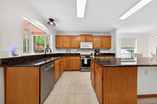 9314 Flicker Lane, Hillsboro, MO 63050