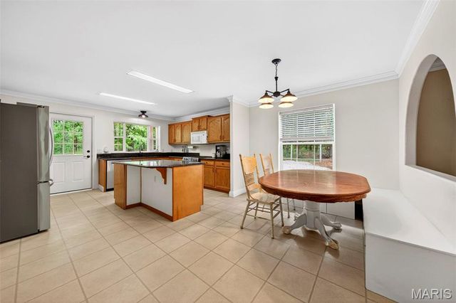 9314 Flicker Lane, Hillsboro, MO 63050