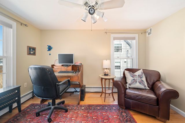 605 Ocean Blvd Apt 1, Hampton, NH 03842
